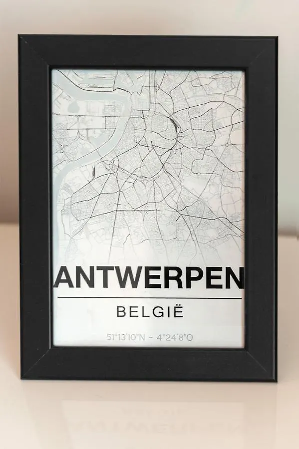 The Wonder Shore Anvers 0*,  Belgique
